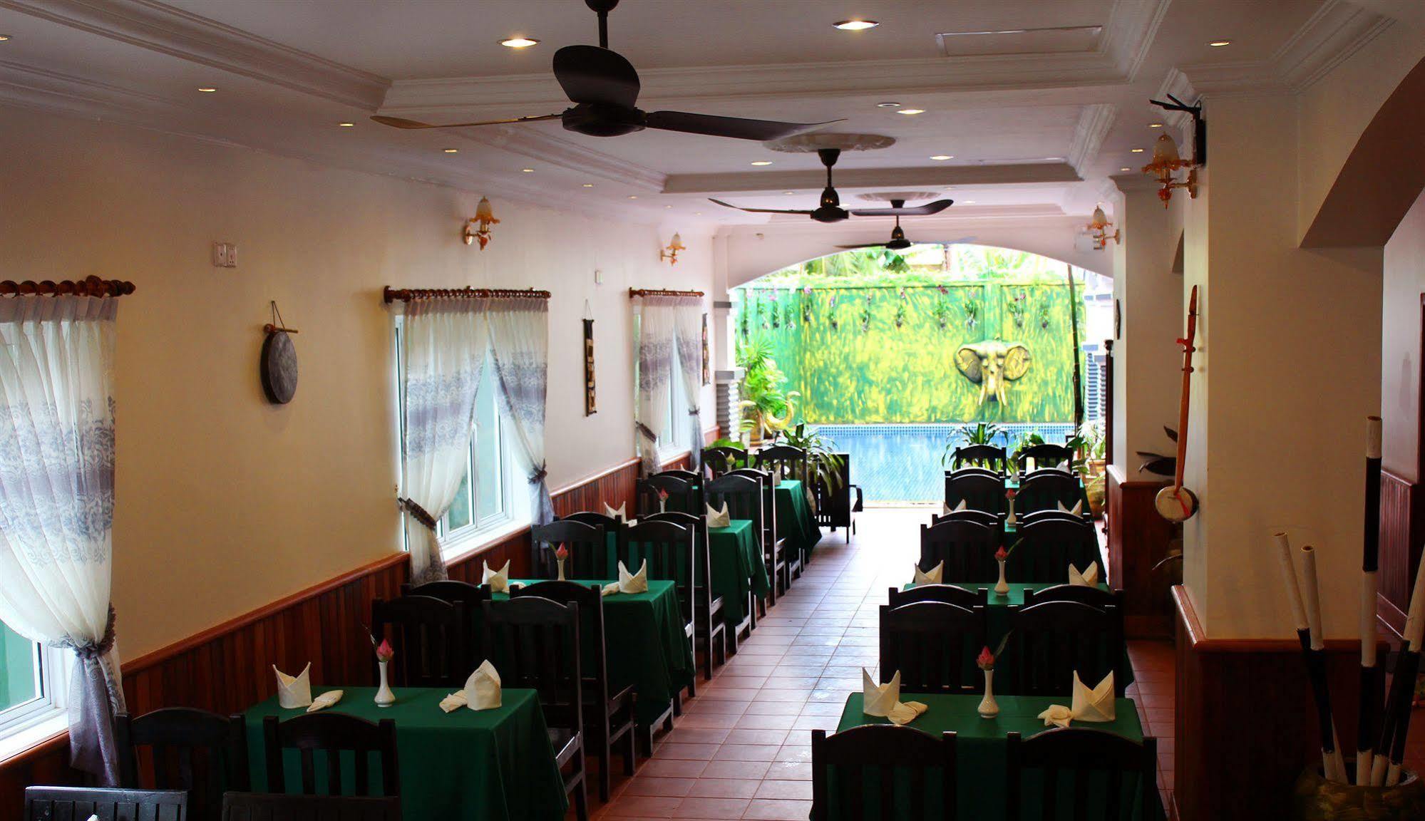 Parent Heritage Angkor Villa Siem Reap Exterior photo